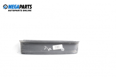 Външни лайсни за Volkswagen Caddy III (03.2004 - 05.2015), миниван, позиция: дясна