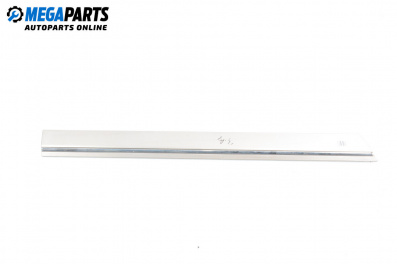 Външна лайсна врата за Mercedes-Benz B-Class Hatchback I (03.2005 - 11.2011), хечбек, позиция: задна, дясна