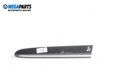 Външни лайсни за Mercedes-Benz CLK-Class Coupe (C209) (06.2002 - 05.2009), купе, позиция: задна