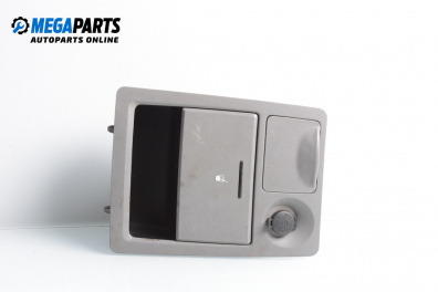 Плафон за Kia Sorento I SUV (08.2002 - 12.2009)