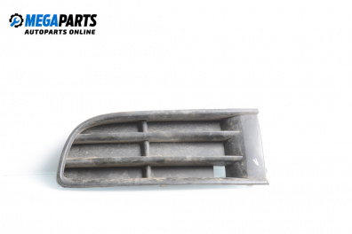 Решетка в броня за Volkswagen Polo Hatchback IV (10.2001 - 12.2005), хечбек, позиция: предна
