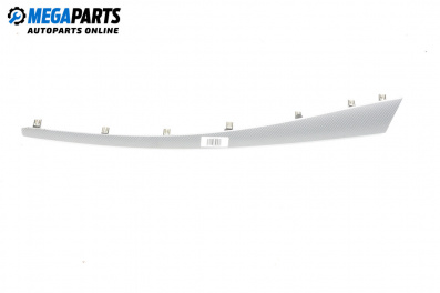 Интериорна лайсна за Renault Megane III Hatchback (11.2008 - 12.2015), 4+1 вр., хечбек