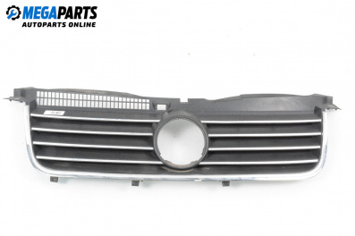 Решетка за Volkswagen Passat IV Variant B5.5 (09.2000 - 08.2005), комби, позиция: предна