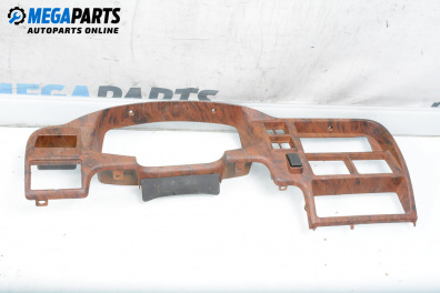 Интериорна пластмаса километраж за Isuzu Trooper SUV II (08.1991 - 04.2000), 4+1 вр., джип