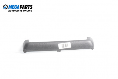 Интериорна лайсна за Audi A4 Avant B7 (11.2004 - 06.2008), 4+1 вр., комби