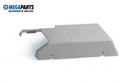 Пластмасов капак за Skoda Favorit Pick Up (06.1992 - 06.1997), 2+1 вр., пикап