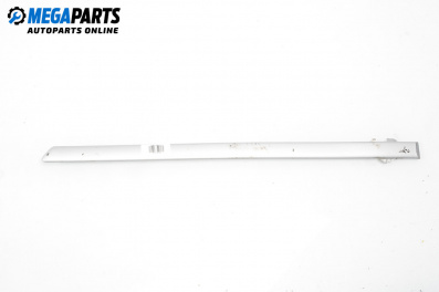 Външни лайсни за Volkswagen Bora Sedan (10.1998 - 12.2013), седан, позиция: задна