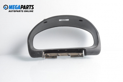 Интериорна пластмаса километраж за Mazda 6 Hatchback I (08.2002 - 12.2008), 4+1 вр., хечбек