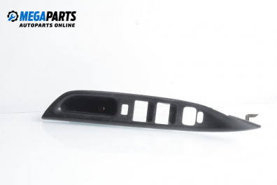 Интериорна пластмаса за Mazda 6 Hatchback I (08.2002 - 12.2008), 4+1 вр., хечбек, позиция: дясна