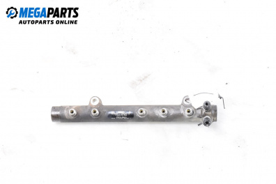 Горивна рейка за Toyota Yaris Hatchback I (01.1999 - 12.2005) 1.4 D-4D, 75 к.с., № Bosch 0445214046