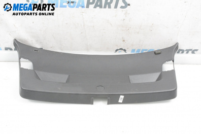 Кора заден капак за Volkswagen Golf V Hatchback (10.2003 - 02.2009), 4+1 вр., хечбек