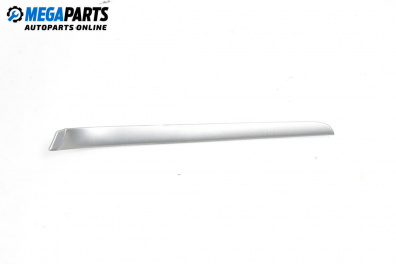 Интериорна лайсна за Audi A4 Sedan B6 (11.2000 - 12.2004), 4+1 вр., седан