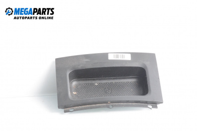 Пепелник за Volkswagen Touareg SUV I (10.2002 - 01.2013)