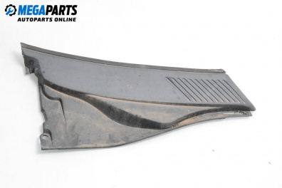 Кора под чистачки за Renault Symbol Sedan (02.1998 - 04.2008), 4+1 вр., седан