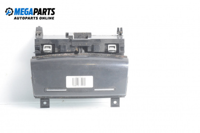 Пепелник за Audi A3 Hatchback II (05.2003 - 08.2012)