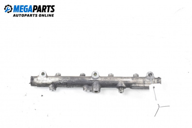 Горивна рейка за Citroen C5 I Break (06.2001 - 08.2004) 2.2 HDi (DE4HXB, DE4HXE), 133 к.с.