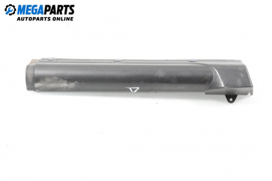 Праг за Jeep Cherokee SUV III (09.2001 - 01.2008), 4+1 вр., джип, позиция: дясна