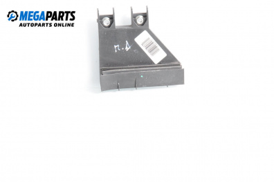 Интериорна пластмаса за Alfa Romeo 159 Sportwagon (03.2006 - 11.2011), 4+1 вр., комби, позиция: дясна