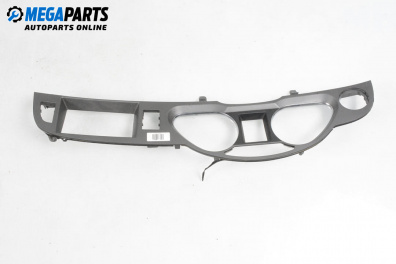 Интериорна пластмаса километраж за Audi A6 Sedan C6 (05.2004 - 03.2011), 4+1 вр., седан