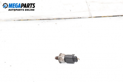 Датчик за налягане на горивото за Audi A6 Sedan C6 (05.2004 - 03.2011)