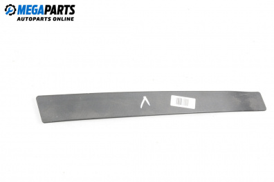 Интериорна лайсна за Opel Vectra C Estate (10.2003 - 01.2009), 4+1 вр., комби