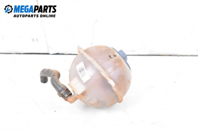 Казанче за антифриз за Volkswagen Polo Variant (04.1997 - 09.2001) 1.6, 75 к.с.