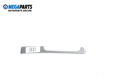 Интериорна пластмаса за Volkswagen Golf V Hatchback (10.2003 - 02.2009), 4+1 вр., хечбек, позиция: предна