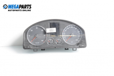 Километраж за Volkswagen Golf V Hatchback (10.2003 - 02.2009) 1.9 TDI 4motion, 105 к.с.