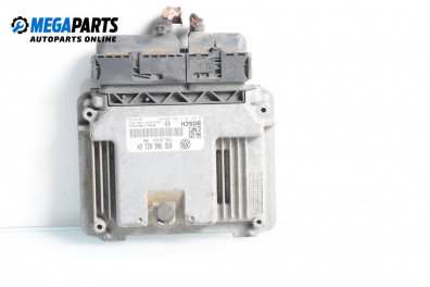 Компютър двигател за Volkswagen Golf V Hatchback (10.2003 - 02.2009) 1.9 TDI 4motion, 105 к.с., № 281 013 226