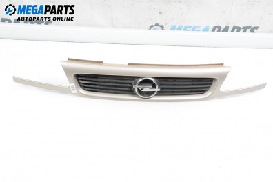 Решетка за Opel Astra F Sedan (09.1991 - 09.1998), седан, позиция: предна