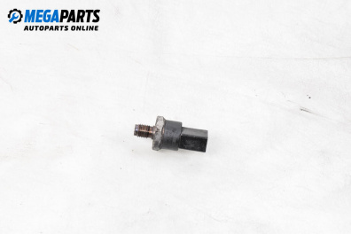 Датчик за налягане на горивото за Mercedes-Benz CLK-Class Coupe (C209) (06.2002 - 05.2009)