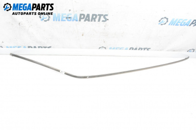 Лайсна за Mercedes-Benz 124 Sedan (12.1984 - 06.1993), седан, позиция: дясна