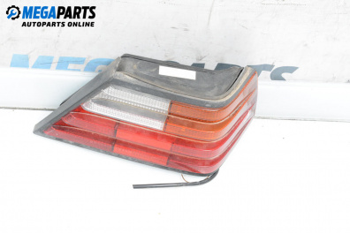 Стоп за Mercedes-Benz 124 Sedan (12.1984 - 06.1993), седан, позиция: дясна