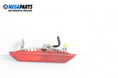 Трети стоп за Toyota Yaris Hatchback I (01.1999 - 12.2005), хечбек