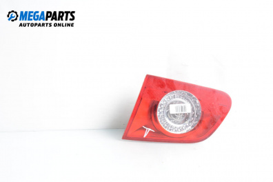 Вътрешен стоп за Volkswagen Passat V Variant B6 (08.2005 - 11.2011), комби, позиция: дясна