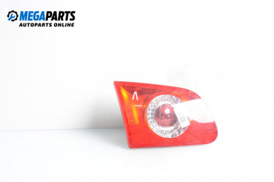 Вътрешен стоп за Volkswagen Passat V Variant B6 (08.2005 - 11.2011), комби, позиция: лява