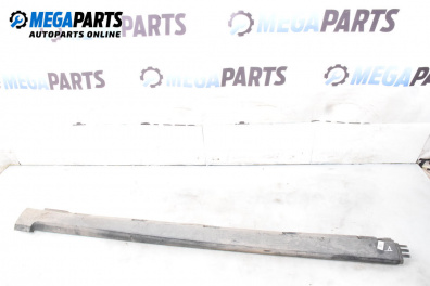 Праг за Volkswagen Passat V Variant B6 (08.2005 - 11.2011), 4+1 вр., комби, позиция: дясна