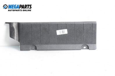 Интериорна пластмаса за Mercedes-Benz B-Class Hatchback I (03.2005 - 11.2011), 4+1 вр., хечбек, позиция: задна