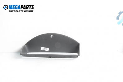 Интериорна пластмаса километраж за Toyota Corolla E12 Hatchback (11.2001 - 02.2007), 4+1 вр., хечбек