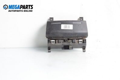 Пепелник за Audi A3 Hatchback II (05.2003 - 08.2012)