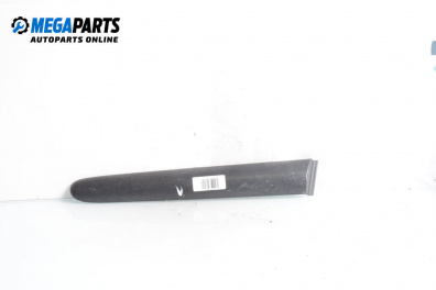 Лайсна за Peugeot 206 Hatchback (08.1998 - 12.2012), хечбек, позиция: лява