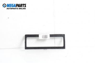 Интериорна пластмаса за Volkswagen Passat III Variant B5 (05.1997 - 12.2001), 4+1 вр., комби, позиция: предна