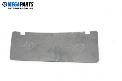 Капак акумулатор за Audi A6 Avant C5 (11.1997 - 01.2005), 4+1 вр., комби