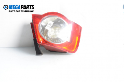 Стоп за Volkswagen Passat V Sedan B6 (03.2005 - 12.2010), седан, позиция: лява