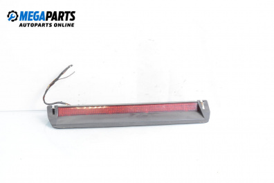 Трети стоп за Volkswagen Passat V Sedan B6 (03.2005 - 12.2010), седан