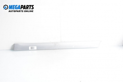 Лайсна за Audi A3 Hatchback II (05.2003 - 08.2012), хечбек, позиция: лява