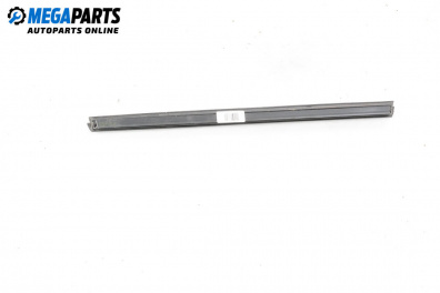 Лайсна за Mercedes-Benz M-Class SUV (W164) (07.2005 - 12.2012), джип, позиция: задна