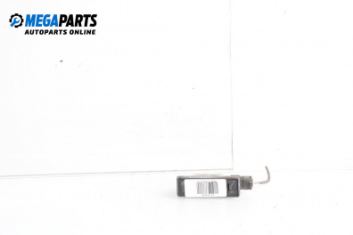 Плафон заден номер за Citroen C4 Hatchback I (11.2004 - 12.2013), хечбек