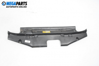 Елемент маска за Nissan Primera Sedan III (01.2002 - 06.2007), седан, позиция: средна