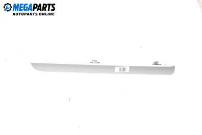 Интериорна лайсна за Volkswagen Golf VI Hatchback (10.2008 - 02.2014), 4+1 вр., хечбек